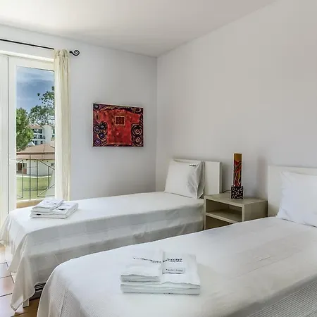 Apartamento Feels Like Vila Sol Family Quarteira